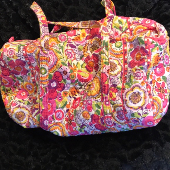 Vera Bradley Handbags - Vera Bradley large duffle bag